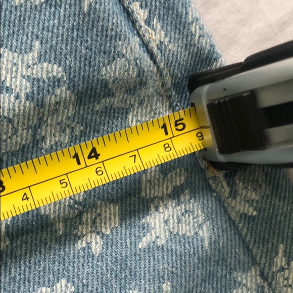 NWOT American Apparel floral jean shorts - Picture 13 of 15